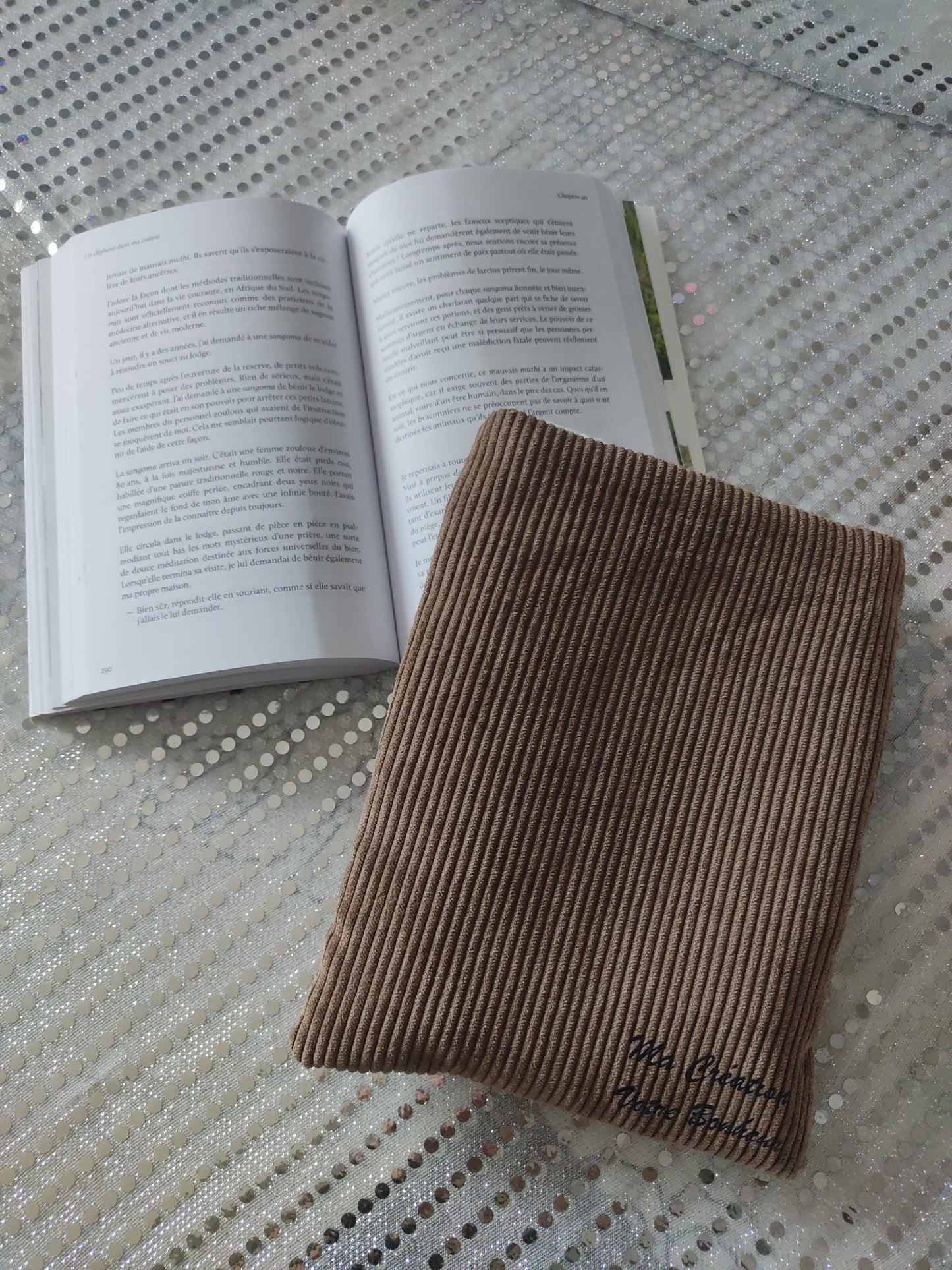 Broché