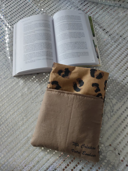 Broché ( double poche )